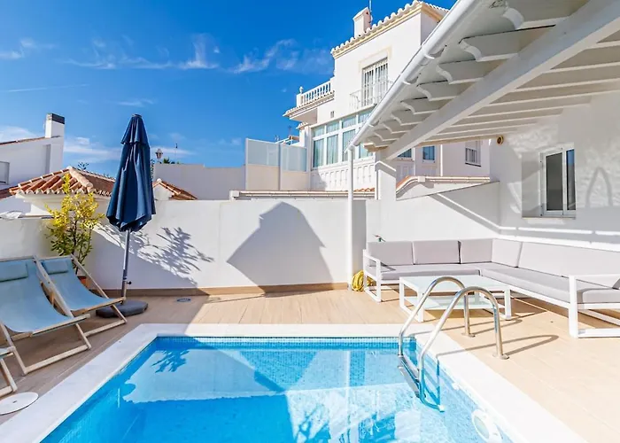 Villa Parador Нерха