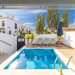Villa Parador Private Heated Pool Roof Terrace ネルハ